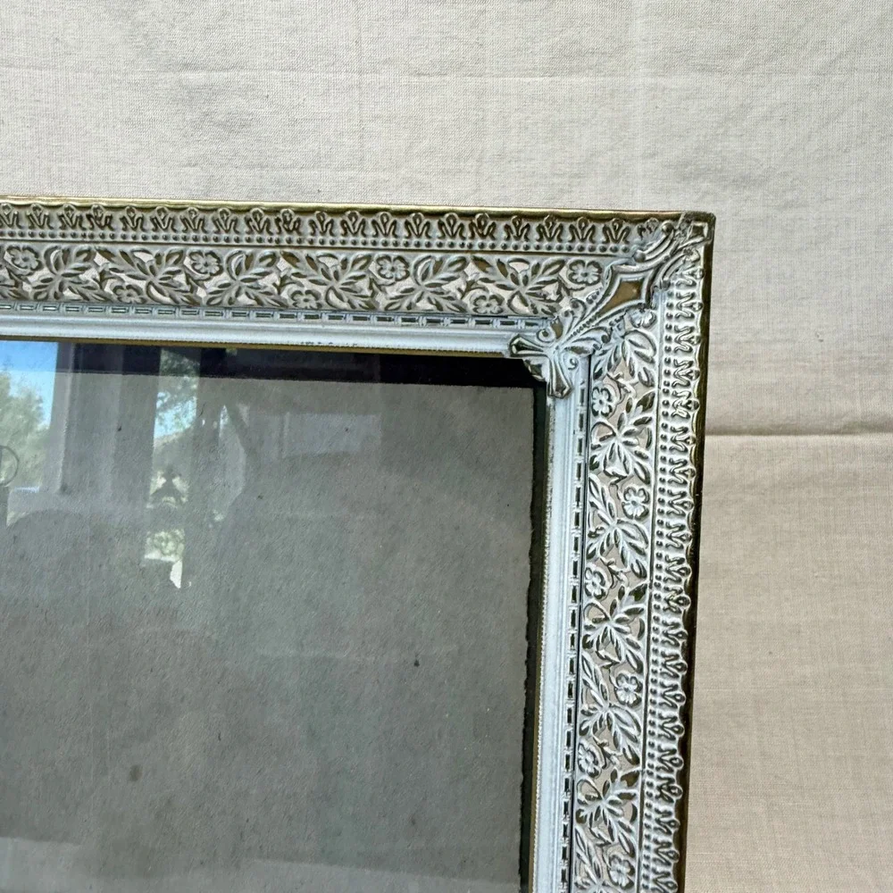 Vintage Ornate Filigree Metal Picture Frame White Gold Tone Floral 8x10 Easel